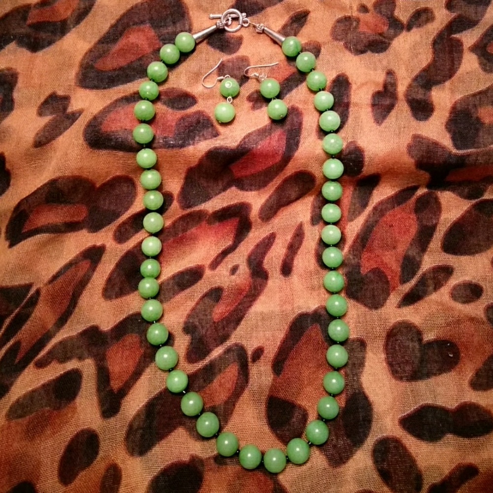 Jade necklace and earrings set